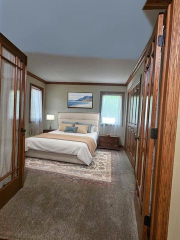 23864 S Plum Valley Drive, Crete, IL 60417