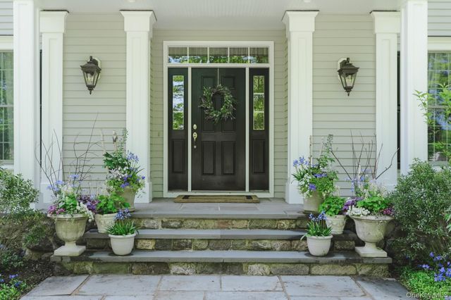77 Old Stone Hill Road, Pound Ridge, NY 10576