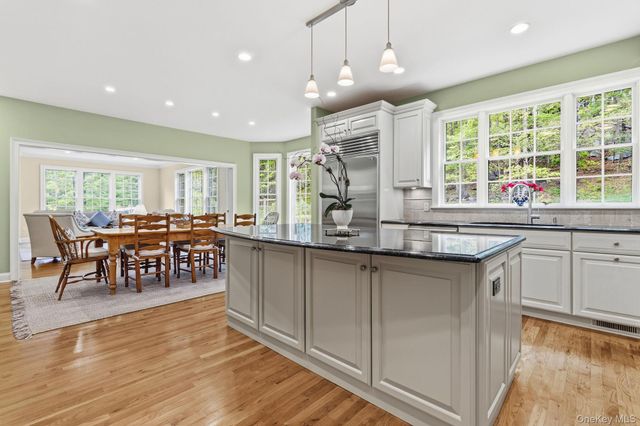 77 Old Stone Hill Road, Pound Ridge, NY 10576