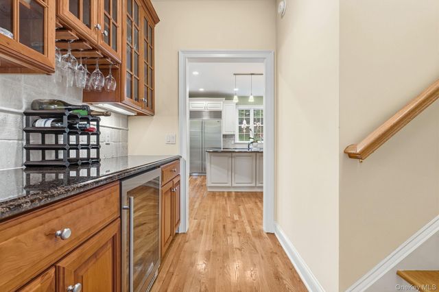 77 Old Stone Hill Road, Pound Ridge, NY 10576