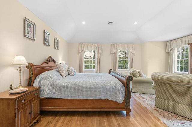 77 Old Stone Hill Road, Pound Ridge, NY 10576