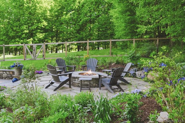 77 Old Stone Hill Road, Pound Ridge, NY 10576