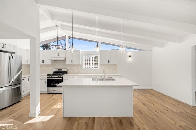 10813 1st, Whittier, CA 90603