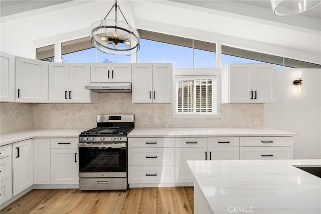 10813 1st, Whittier, CA 90603