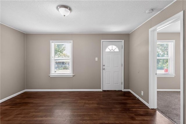 816 S Logan Avenue, Independence, MO 64050