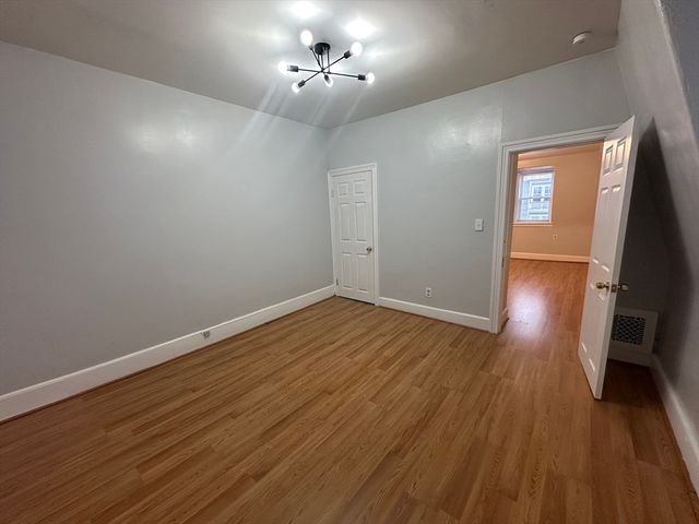 78 Dix 3, Boston, MA 02122