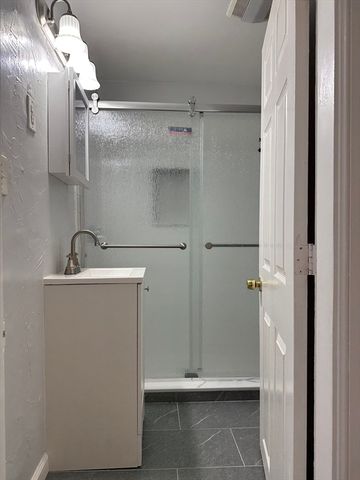 78 Dix 3, Boston, MA 02122