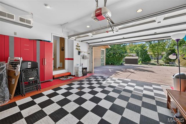 12834 Branchmont Court, St Louis, MO 63146
