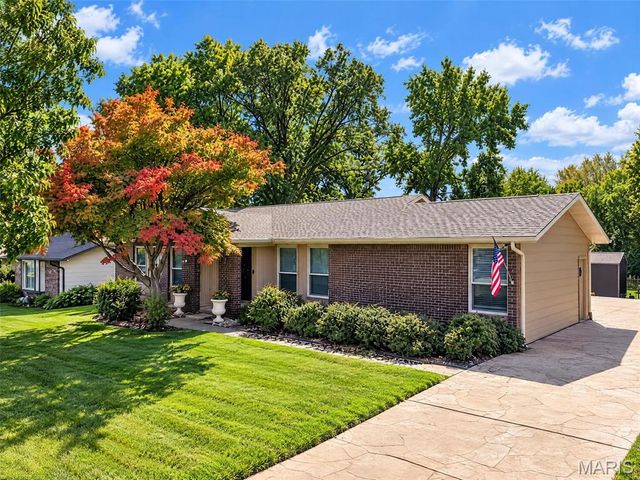 12834 Branchmont Court, St Louis, MO 63146