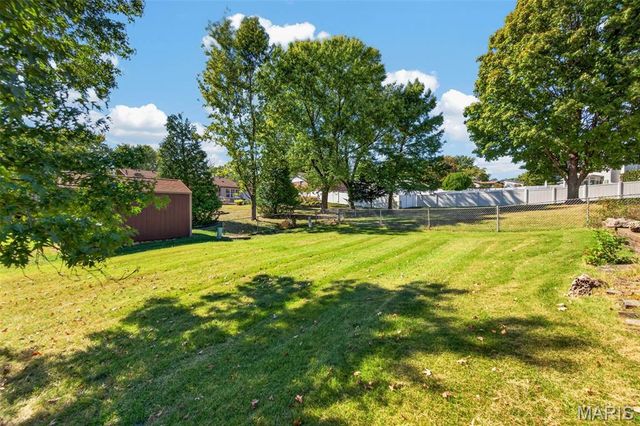 12834 Branchmont Court, St Louis, MO 63146
