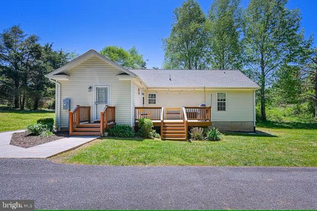 95 N BLUEWATER BLVD, Mineral, VA 23117