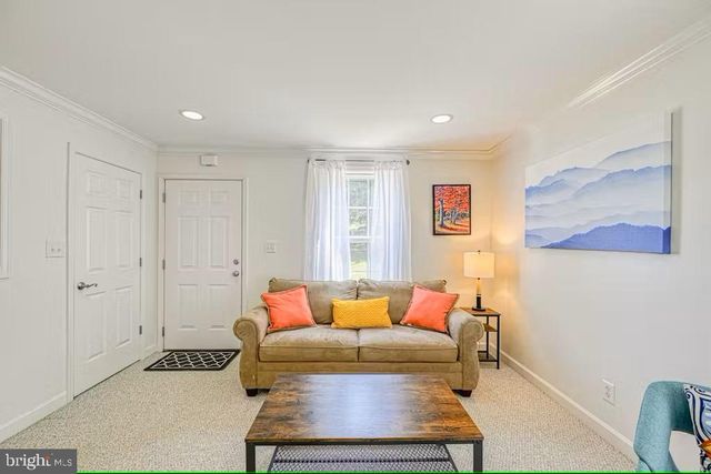 95 N BLUEWATER BLVD, Mineral, VA 23117