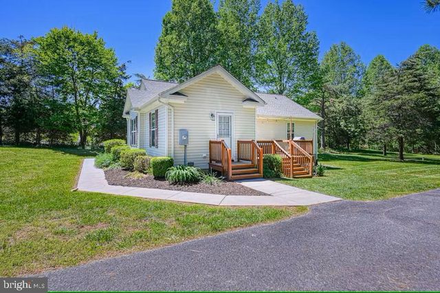 95 N BLUEWATER BLVD, Mineral, VA 23117