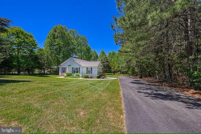 95 N BLUEWATER BLVD, Mineral, VA 23117