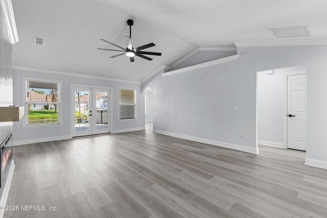 1825 WILLESDON Drive W, Jacksonville, FL 32246