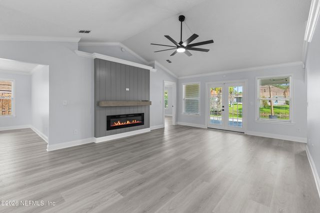 1825 WILLESDON Drive W, Jacksonville, FL 32246