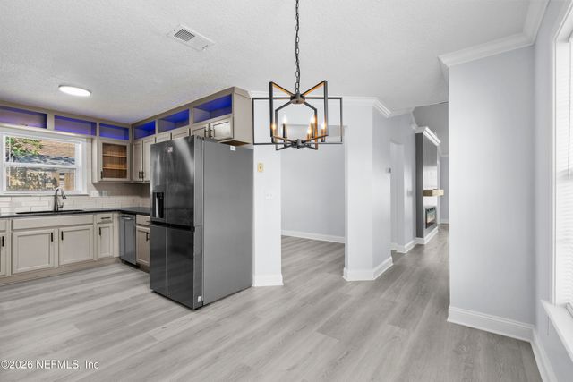 1825 WILLESDON Drive W, Jacksonville, FL 32246