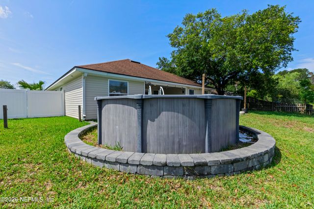 1825 WILLESDON Drive W, Jacksonville, FL 32246