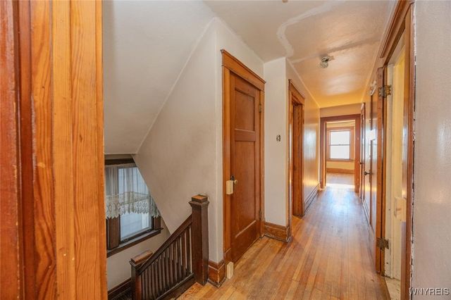 825 15th Street, Niagara Falls, NY 14301