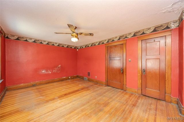 825 15th Street, Niagara Falls, NY 14301