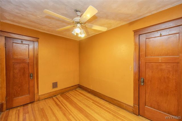 825 15th Street, Niagara Falls, NY 14301