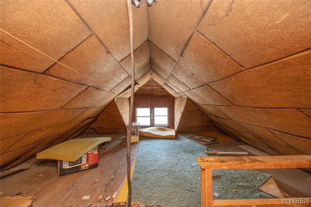 825 15th Street, Niagara Falls, NY 14301