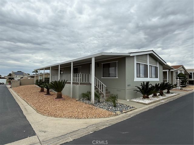 2598 Ayala Drive 27, Rialto, CA 92376