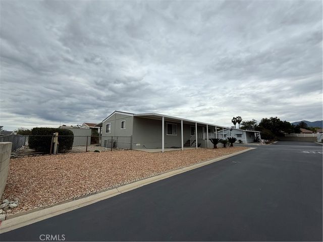 2598 Ayala Drive 27, Rialto, CA 92376