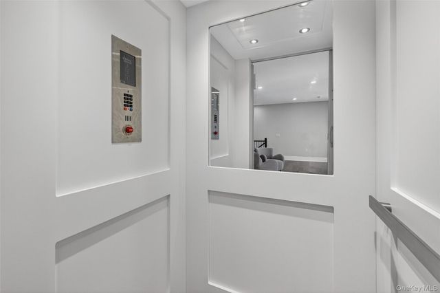 1812 Soundview Court, Yorktown Heights, NY 10598