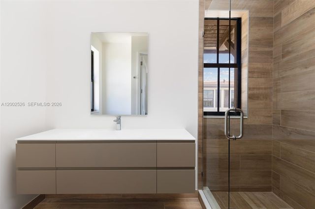 7496 SW 100th St, Pinecrest, FL 33156