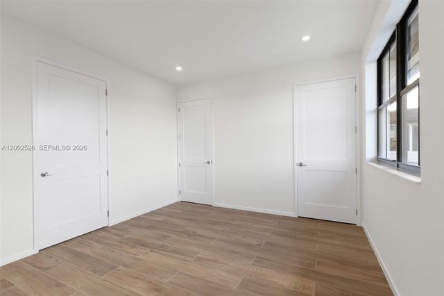 7496 SW 100th St, Pinecrest, FL 33156