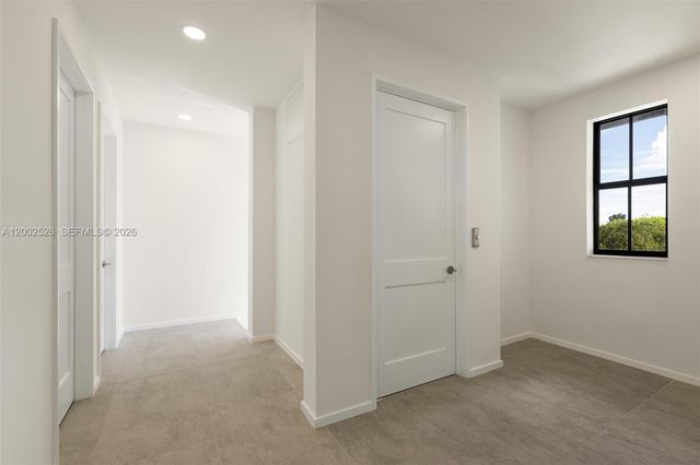 7496 SW 100th St, Pinecrest, FL 33156