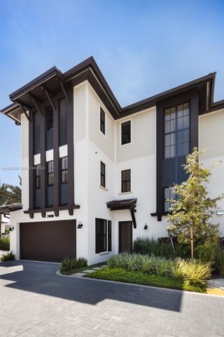 7496 SW 100th St, Pinecrest, FL 33156