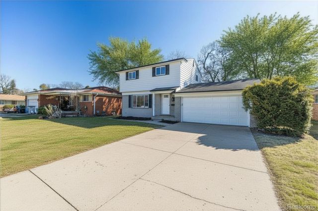 22640 Cedar Court, Hazel Park, MI 48030