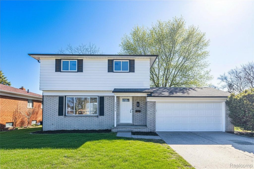 22640 Cedar Court, Hazel Park, MI 48030