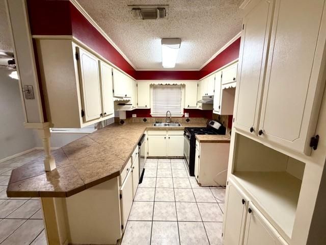 2914 Creole Dr, Houma, LA 70364