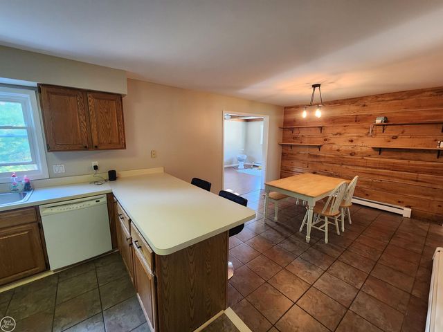 2919 Eastland Drive, Port Huron Twp, MI 48060
