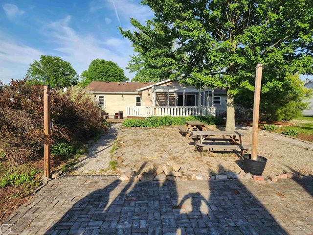 2919 Eastland Drive, Port Huron Twp, MI 48060