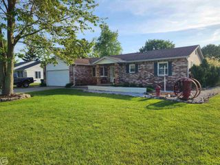 2919 Eastland Drive, Port Huron Twp, MI 48060