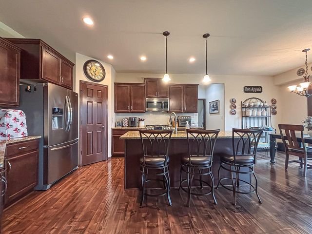 616 Westlawn AVENUE, Mukwonago, WI 53149