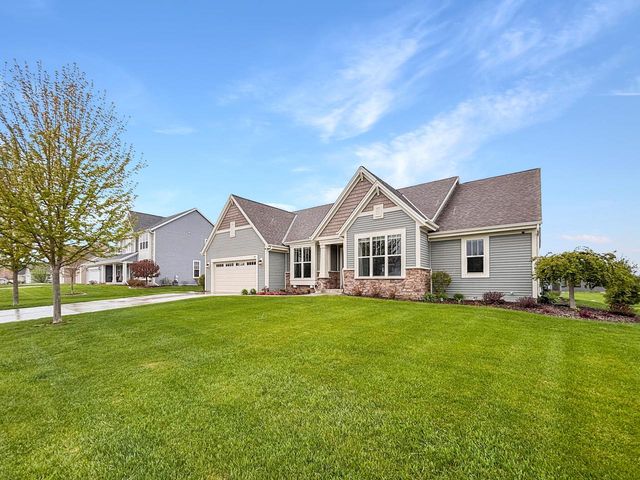 616 Westlawn AVENUE, Mukwonago, WI 53149