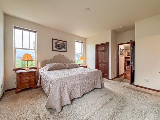 616 Westlawn AVENUE, Mukwonago, WI 53149