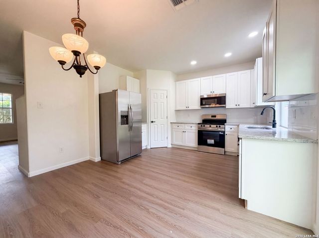216 LIECK CV, Cibolo, TX 78108