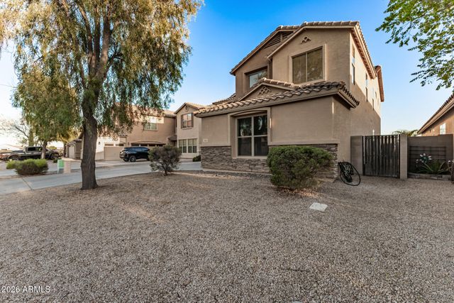 2431 E OMEGA Drive, San Tan Valley, AZ 85143