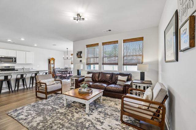 213 River Forest Dr, Chapel Hill, TN 37034