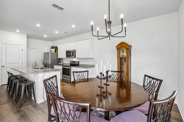 213 River Forest Dr, Chapel Hill, TN 37034