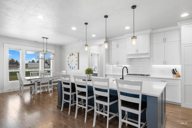 10031 Riverbend Place, Middleton, ID 83644