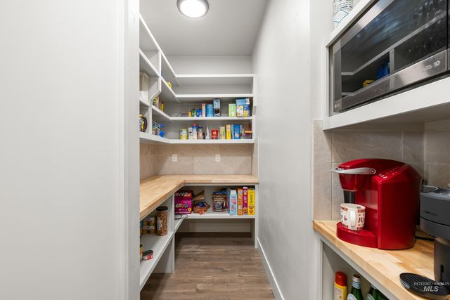 10031 Riverbend Place, Middleton, ID 83644