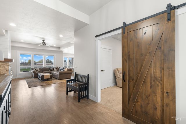 10031 Riverbend Place, Middleton, ID 83644