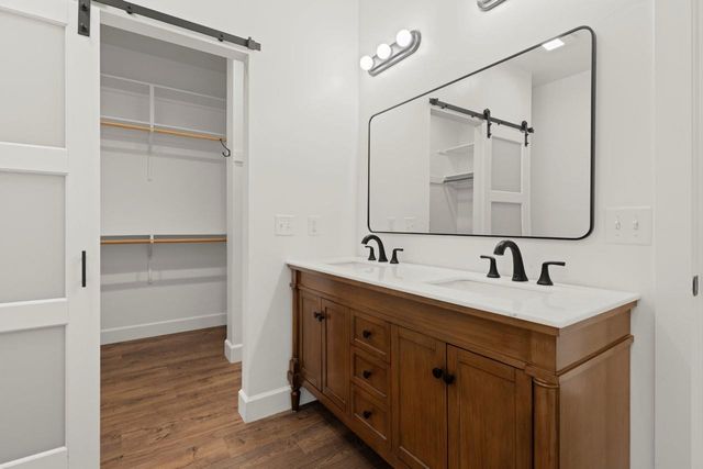 21946 Angeli Pl, Grass Valley, CA 95949